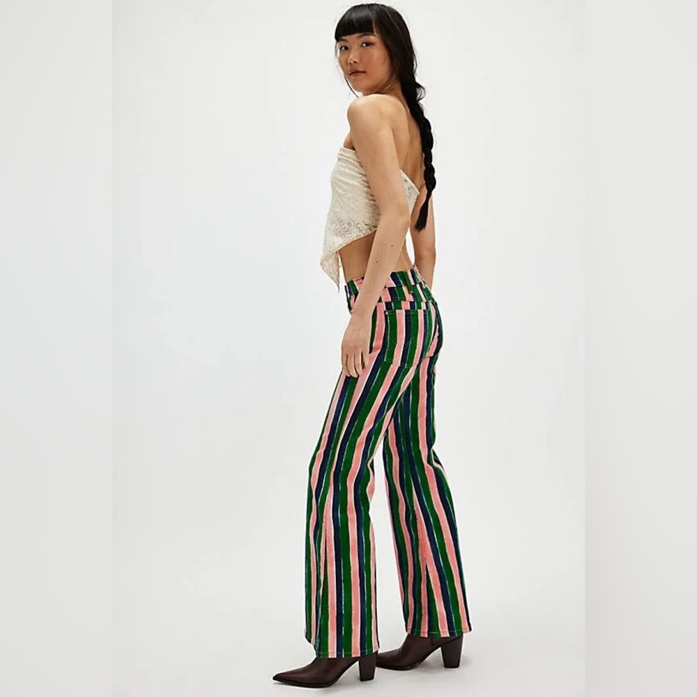 Wrangler Flare Wanderer 622 NWT - Picture 3 of 11